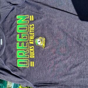 Oregon Ducks short-sleeve Men's tee(L)